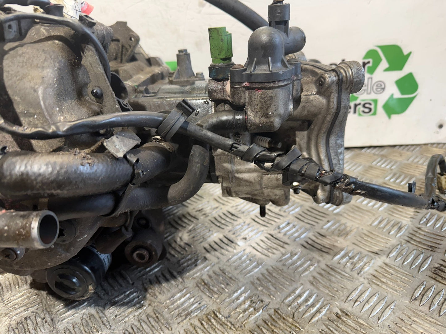 PIAGGIO VESPA GTS 125 GTS125 ENGINE YEAR 2012 (CMB1261)