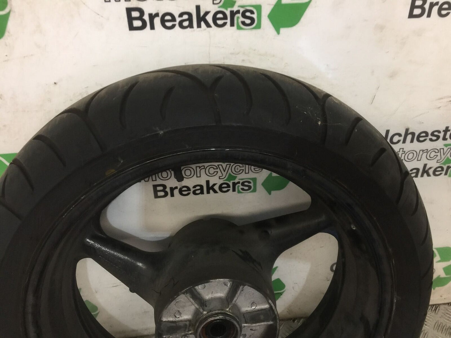 HONDA CBR600 CBR 600 F4I REAR WHEEL YEAR 2002  (STOCK 867)