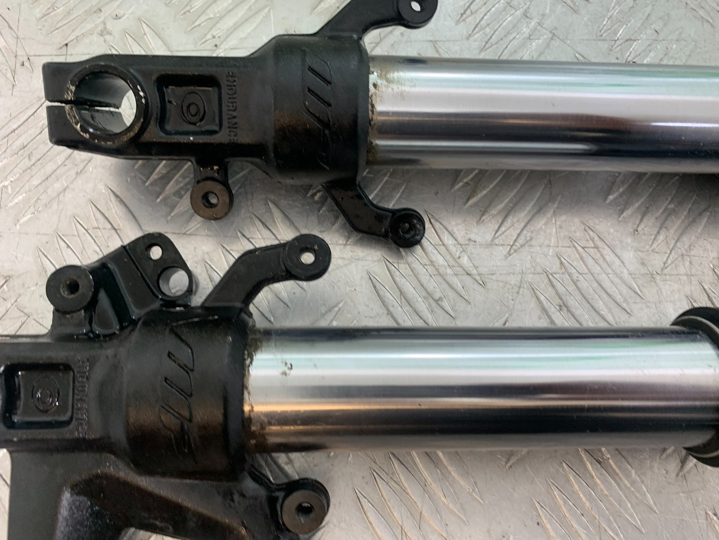 KTM RC125 RC 125 FORKS YEAR 2017-2022 (CMB 1244)