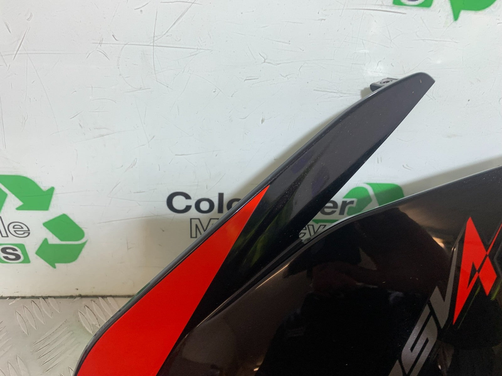 APRILIA RSV4 FACTORY LEFT FAIRING PANEL YEAR 2009-2012 (CMB1224)