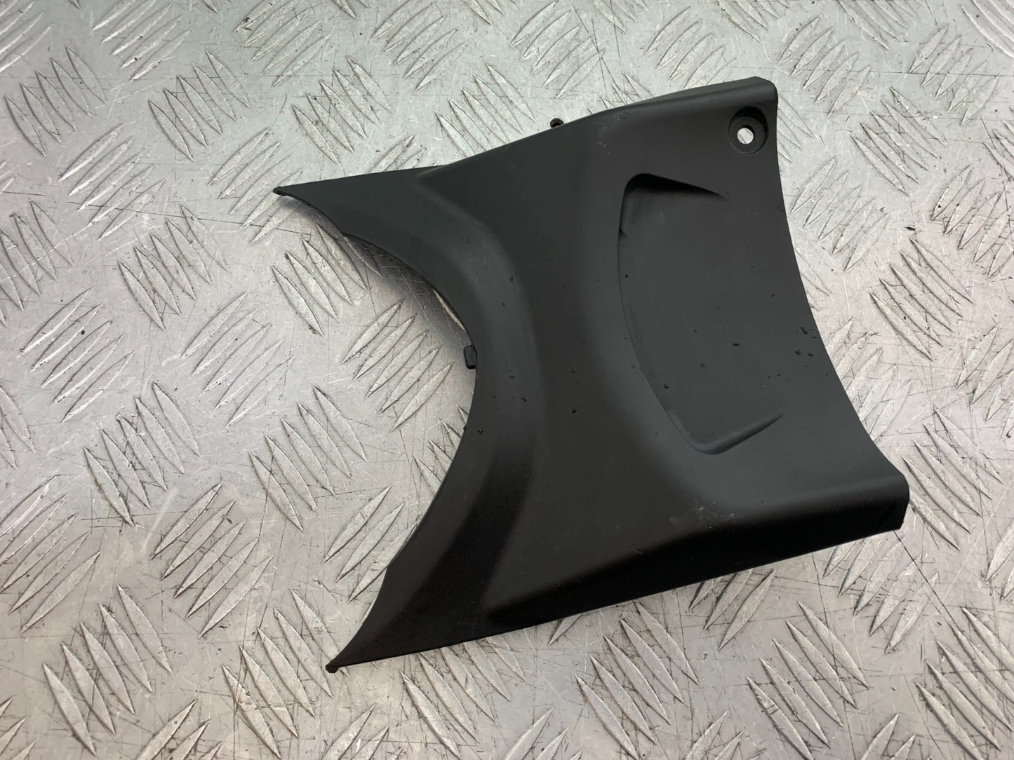 HONDA CBR1000 RR  INFILL YEAR  2008-2011 (CMB1330)