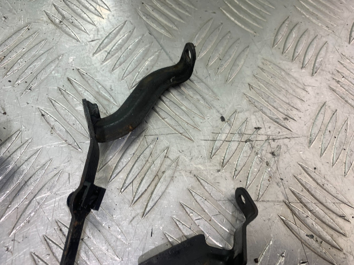 TRIUMPH 675 STREET TRIPLE 2 X FRAME BRACKETS   2013-2016 (CMB1186)