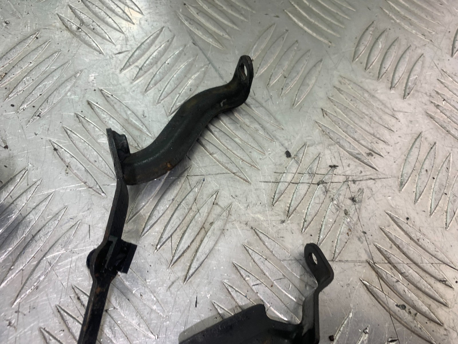 TRIUMPH 675 STREET TRIPLE 2 X FRAME BRACKETS   2013-2016 (CMB1186)