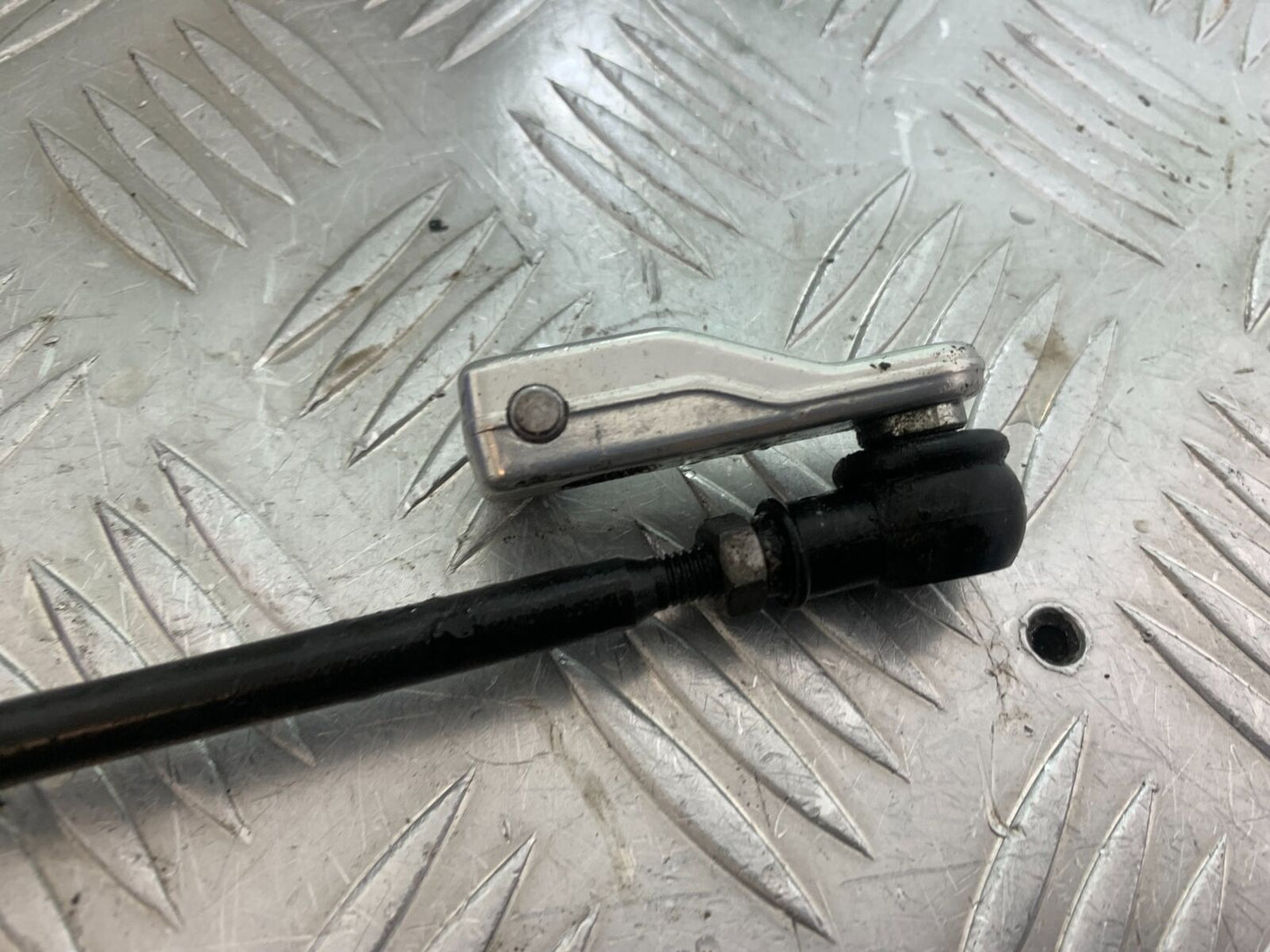 TRIUMPH TIGER 800 GEAR LEVER  YEAR 2011-2014 (CMB1113)