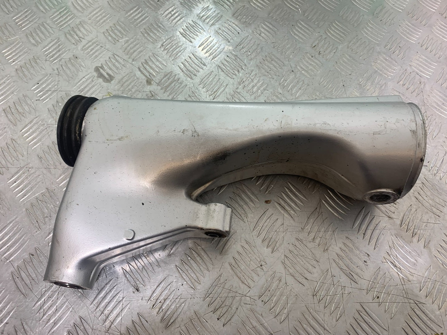 BMW R850 R R850R SWINGARM  YEAR 1994-2002 (CMB1170)