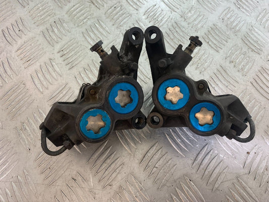 YAMAHA YZF600 YZF 600 THUNDERCAT FRONT BRAKE CALIPERS 1996-2003 (CMB1134)