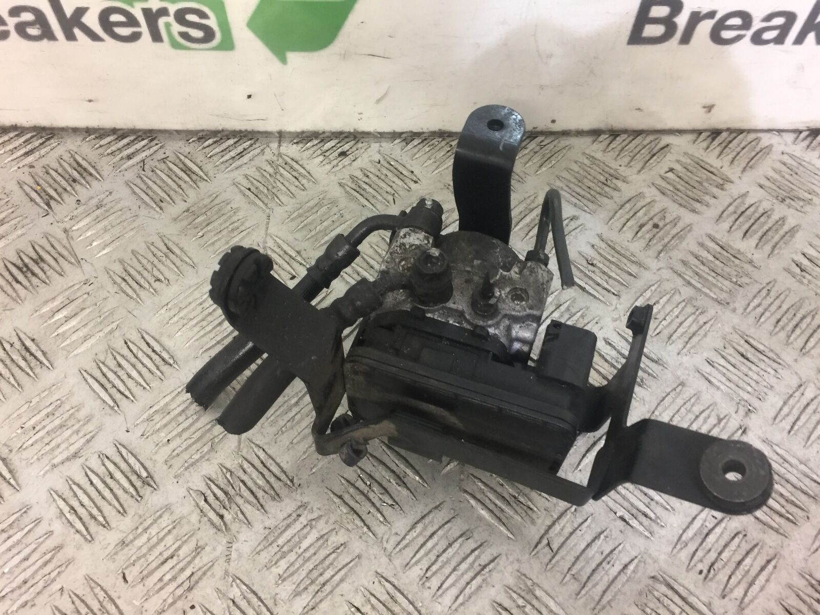 HONDA CBR 500 R  CBR500 R ABS PUMP  YEAR 2014  (STOCK 392)