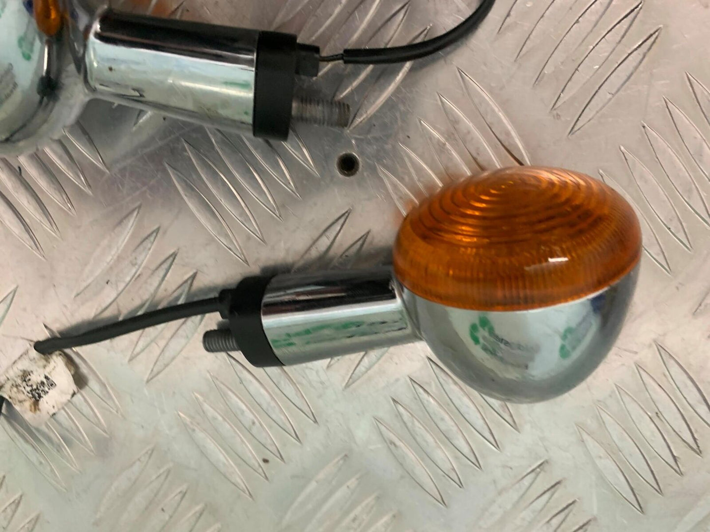 ROYAL ENFIELD 350 CLASSIC REAR INDICATORS  YEAR 2022 (STOCK 967)