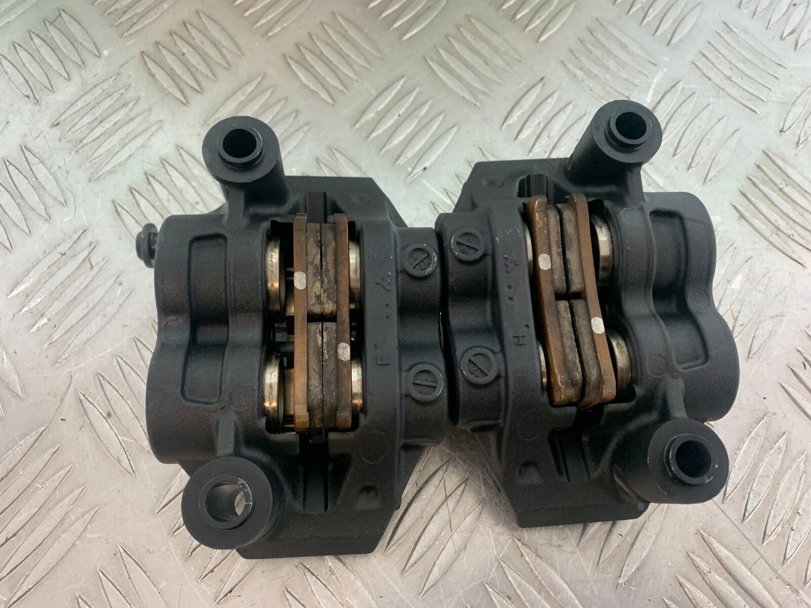 YAMAHA XSR900 XSR 900 FRONT BRAKE CALIPERS   YEAR 2021-2022 (CMB1073)