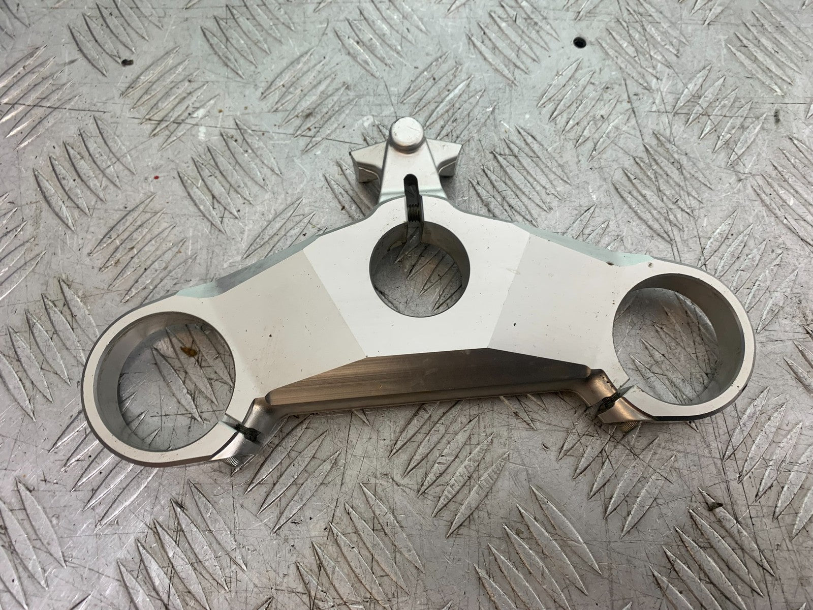 DUCATI 848 TOP YOKE YEAR 2008-2010 (CMB1323)