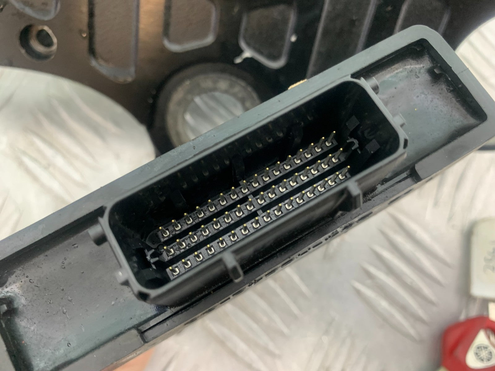 YAMAHA YZF R7 ECU LOCKS KEYS  YEAR 2022-2025 (CMB1255)