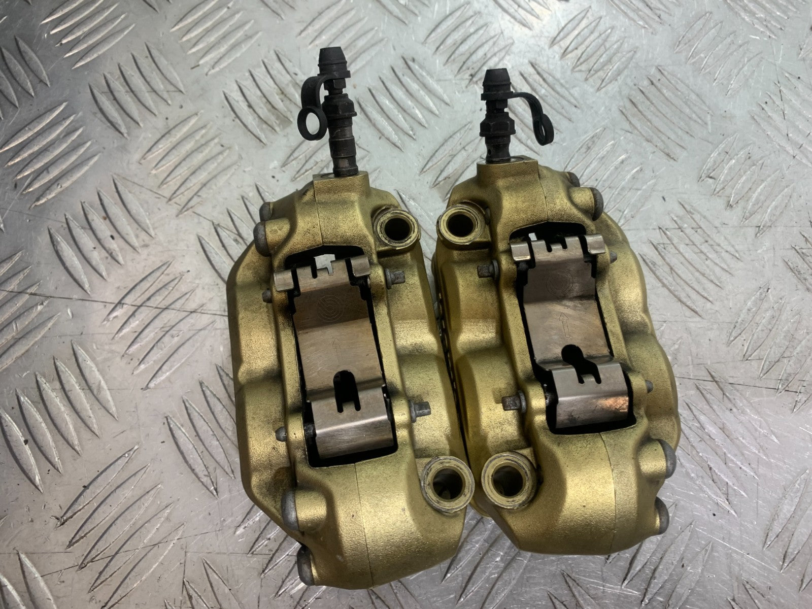 APRILIA TUONO 1000 V4R FRONT BRAKE CALIPERS  YEAR 2011-13  (CMB1331)