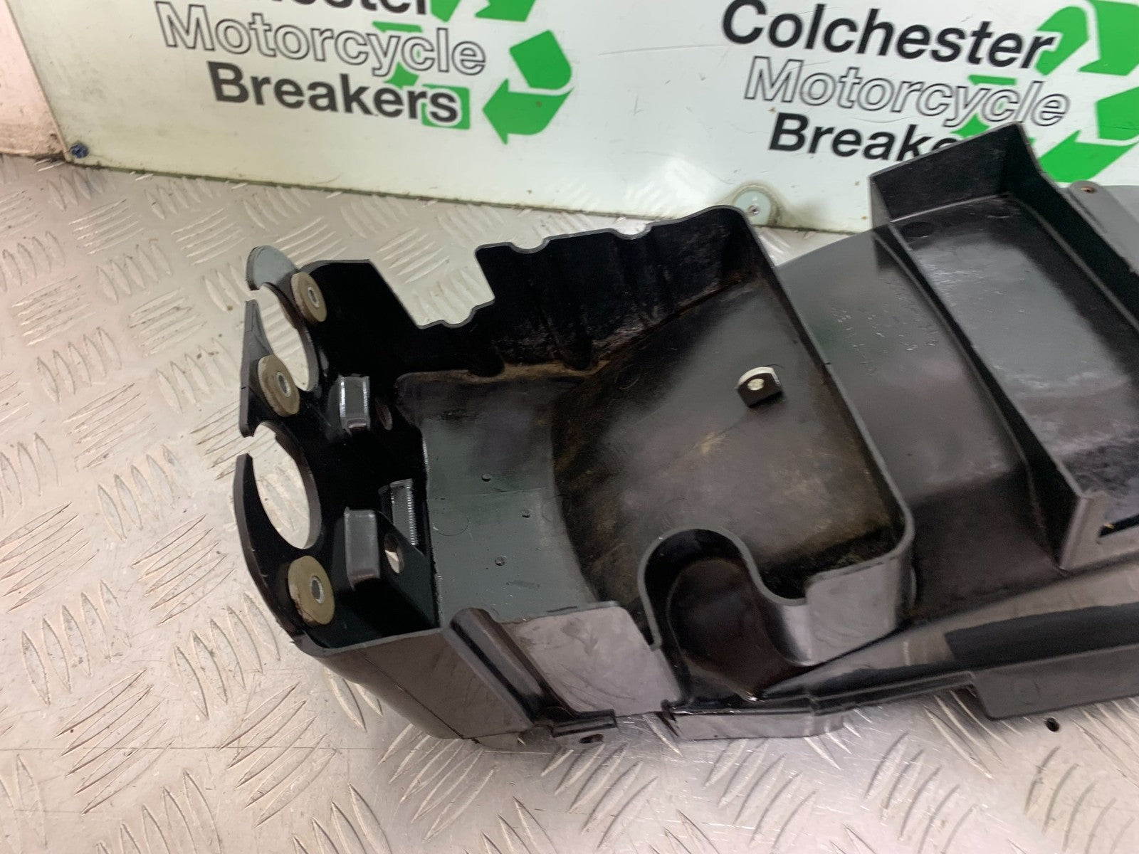 KAWASAKI ZZR1100 D REAR MUDGUARD  YEAR 1993-2001 (CMB1189)