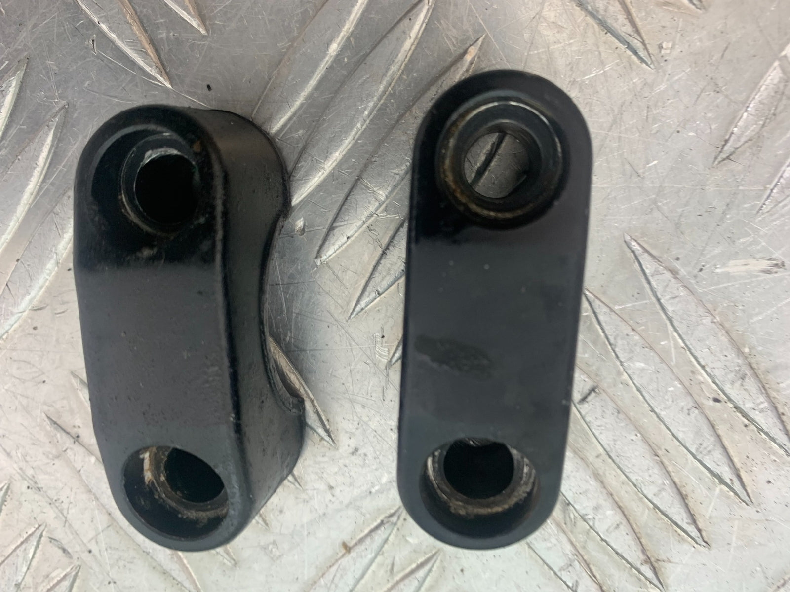 BMW K1200 K 1200 LT HANDLEBAR CLAMPS   YEAR 1999-07 (CMB1138)