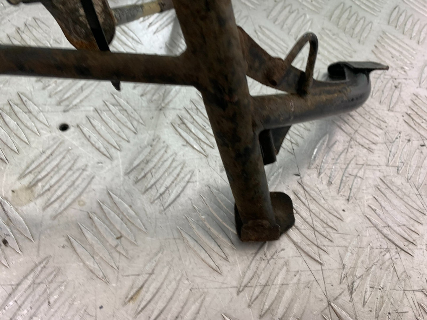 HONDA NSC110 VISION CENTER STAND  YEAR 2017-2020 (CMB1249)