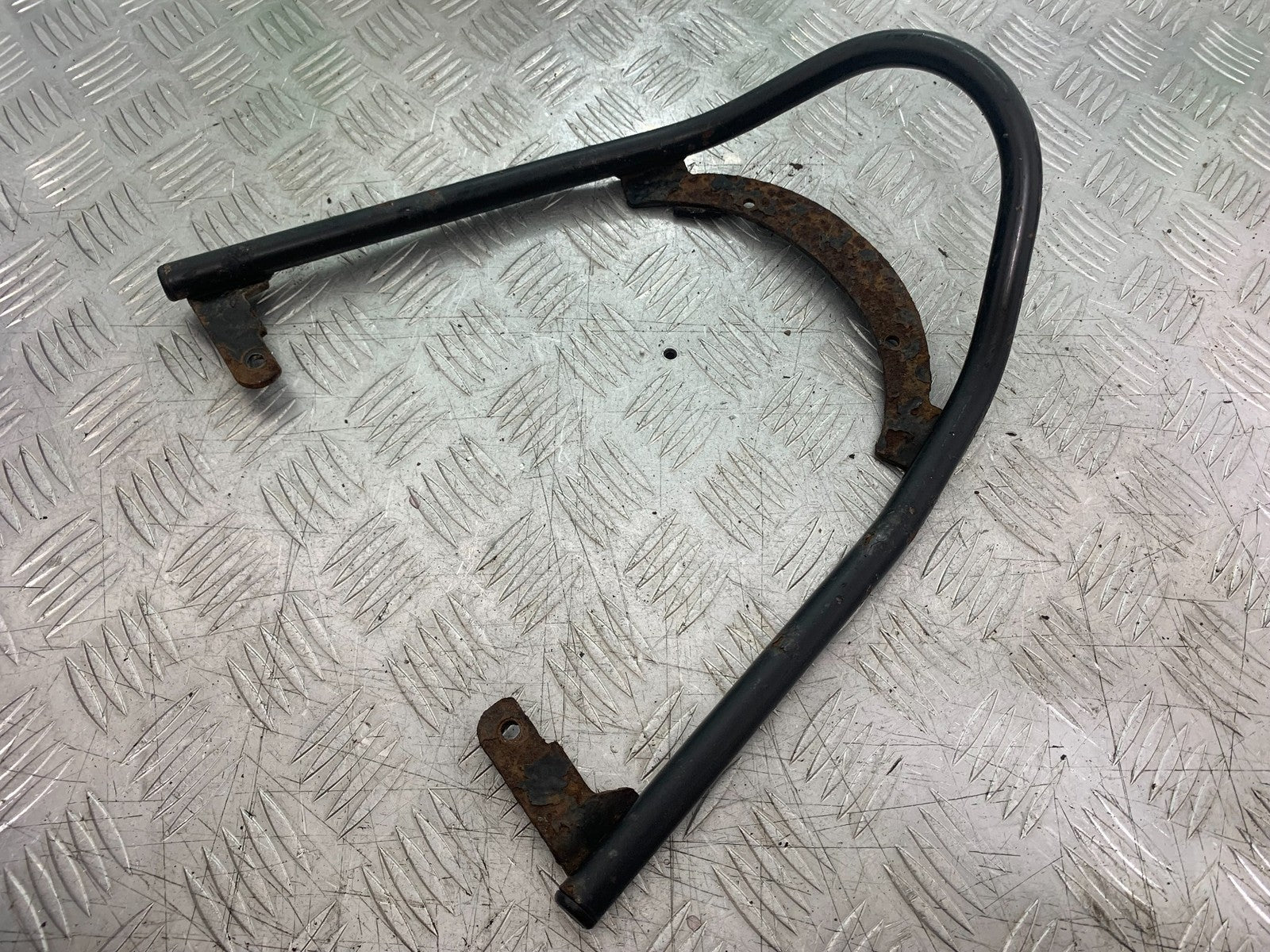 KAWASAKI Z750 Z 750 GRAB RAIL   YEAR 2004-2006  (CMB1234)