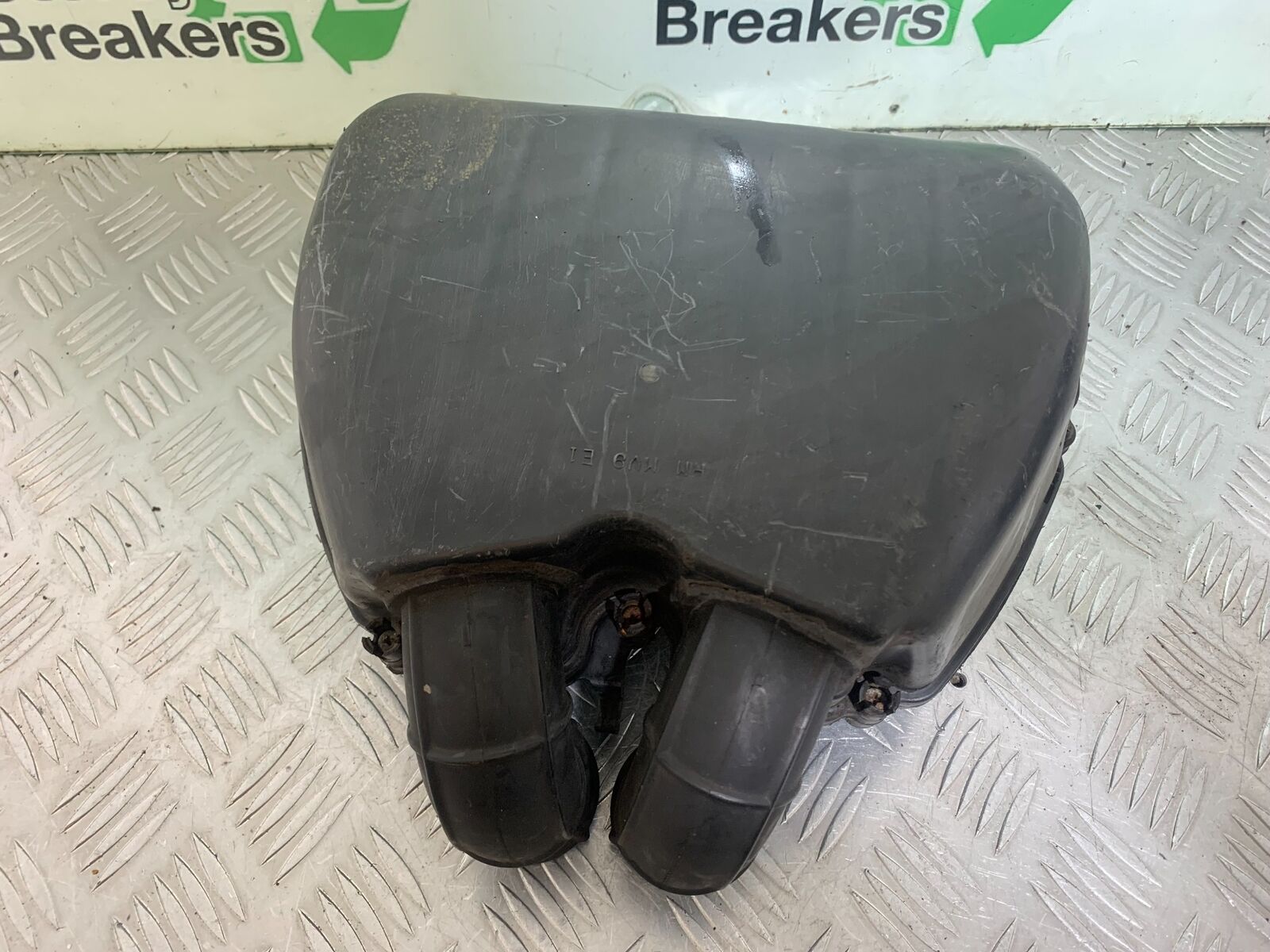 HONDA CBR600 CBR 600 F2 AIRBOX   YEAR 1991-1993 (CMB1114)