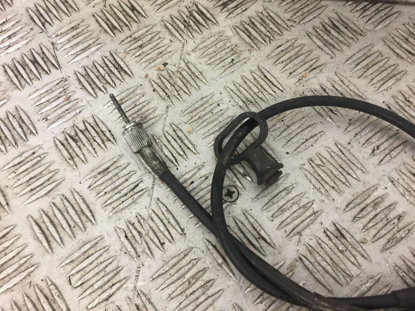 SUZUKI GN125 GN 125 SPEEDO CABLE  YEAR 1994-1999 (STOCK 496)