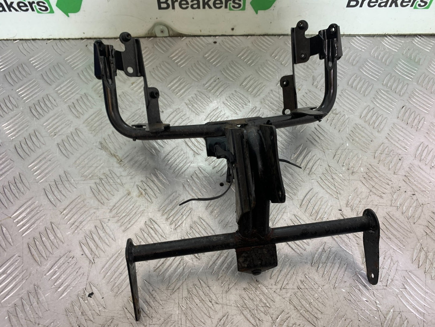 HONDA CBF600 CBF 600 FAIRING BRACKET  YEAR 2004 -07 (CMB1247)