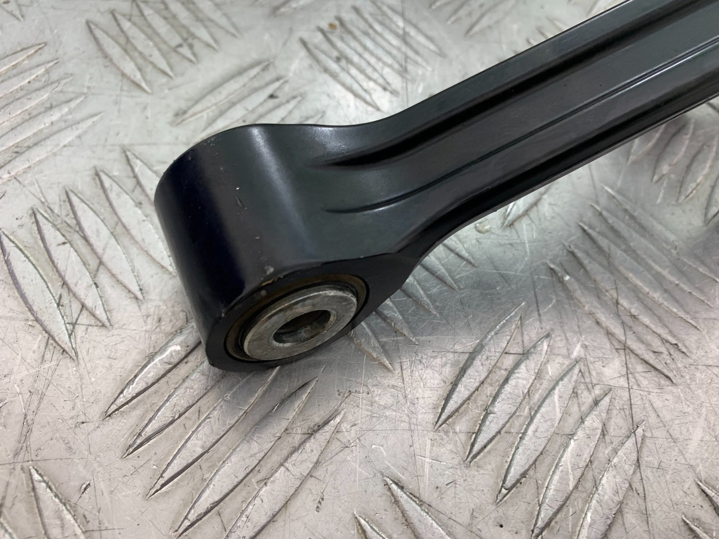 KTM 1290 SUPER DUKE R REAR SHOCK LINKAGE  YEAR 2020-2024 (CMB1272)