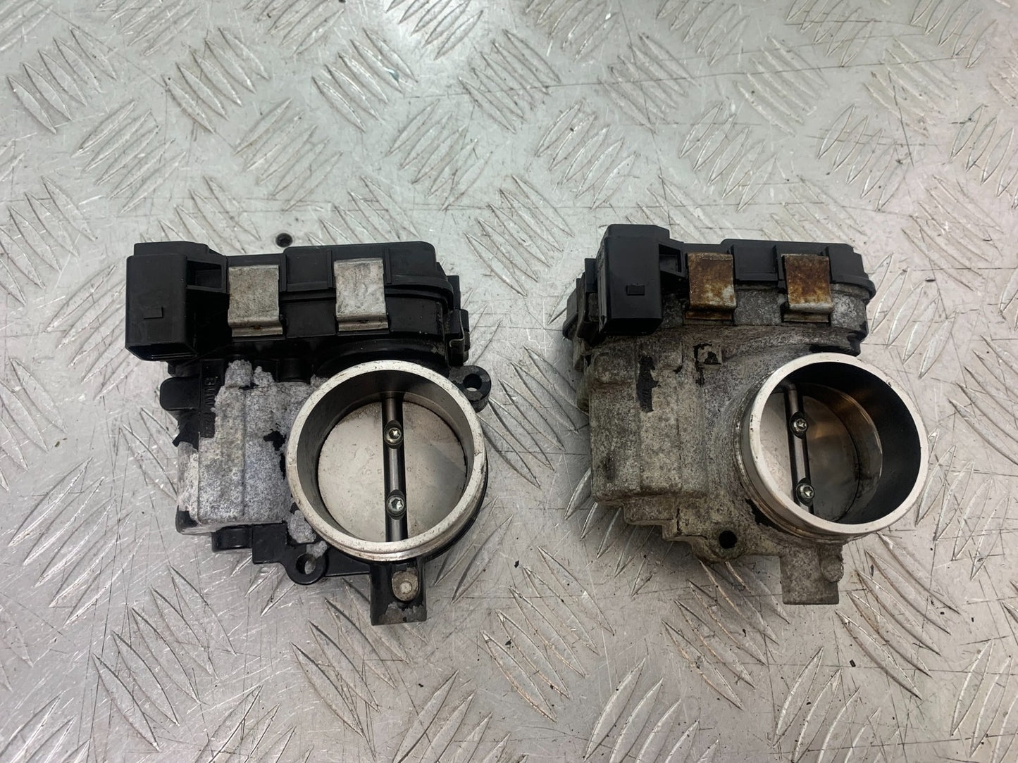 BMW R1200 R 1200 GS THROTTLE BODIES   YEAR 2013-2016 (CMB1257)