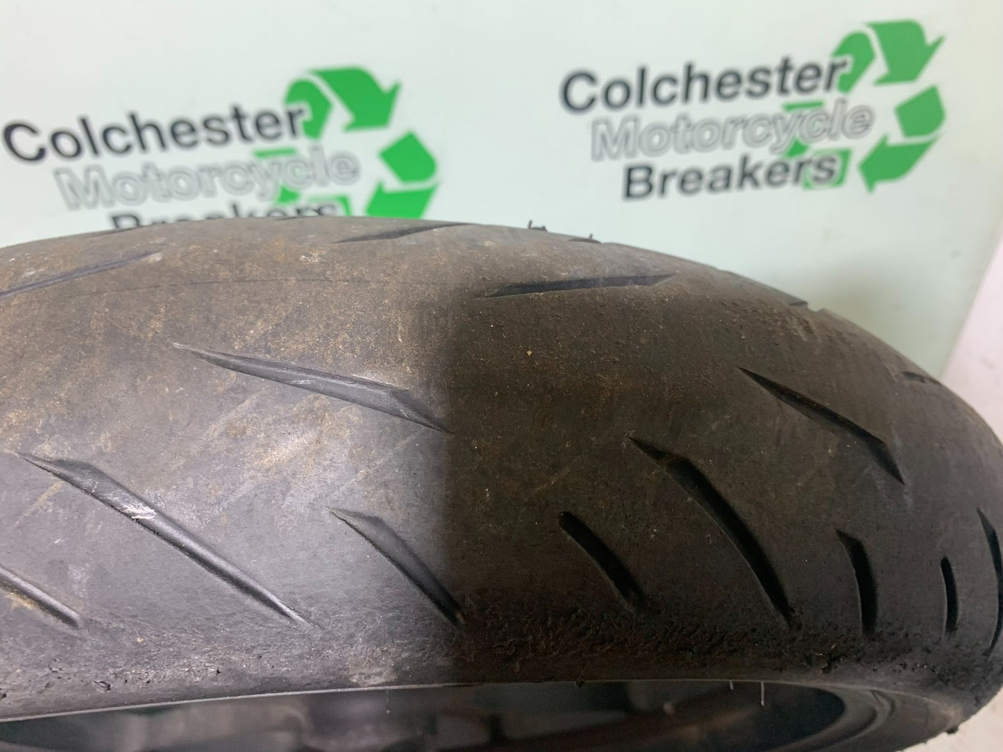 APRILIA RSV4 FACTORY FRONT WHEEL  YEAR 2009-2012 (CMB1224)