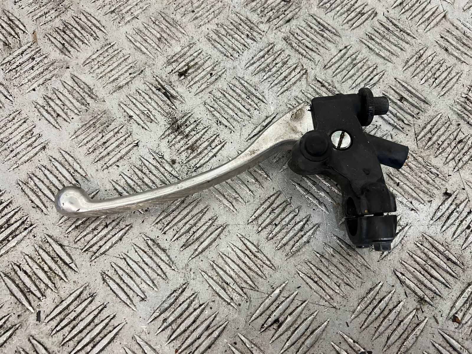 HONDA NT 700 V DEAUVILLE CLUTCH LEVER AND BRACKET   YEAR 2006-2010 (STOCK 900)