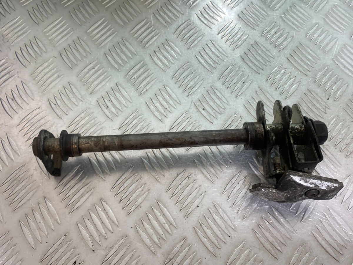 SUZUKI GSX650 F GSX 650 F REAR WHEEL SPINDLE   YEAR 2008-16 (CMB1045)