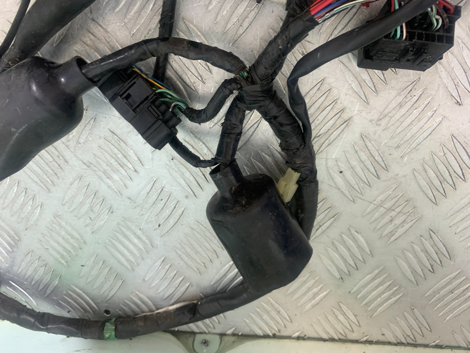 HONDA VTX1300 S-6 WIRING LOOM (SOLD AS PARTS) YEAR 2004-09 (CMB1159)