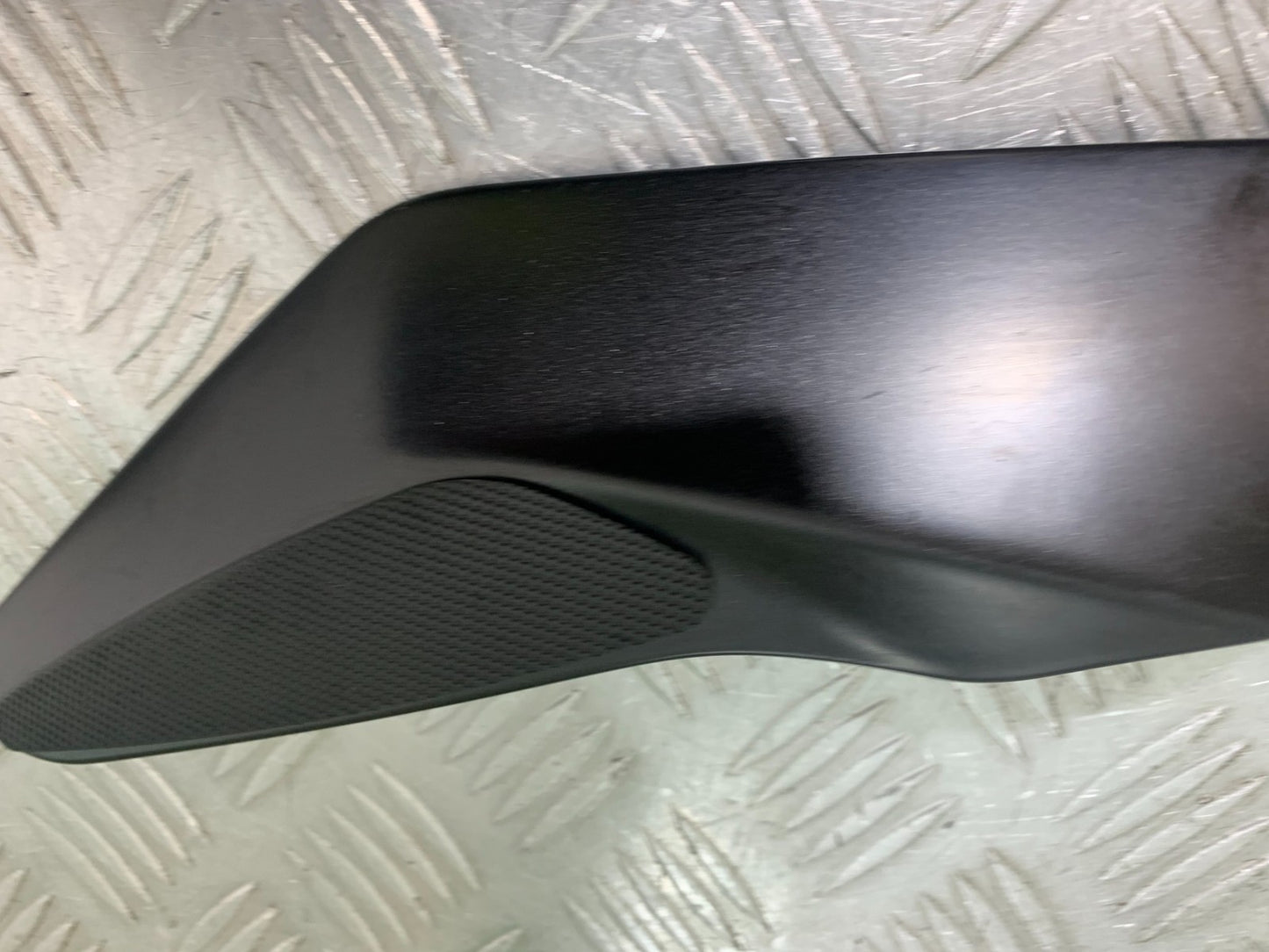 MV AGUSTA 800 F3 LEFT AND RIGHT INFILL COVERS  YEAR 2017-2019 (CMB1227)