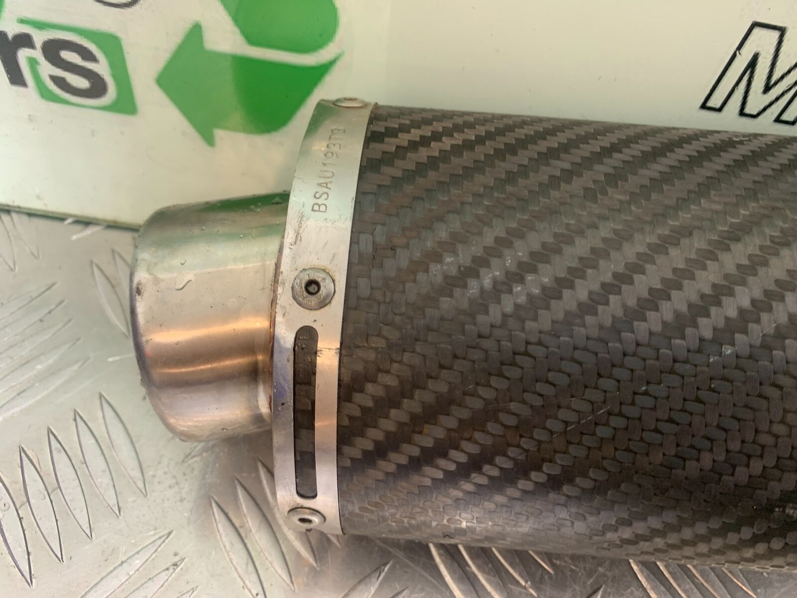 YAMAHA YZF600 YZF 600 THUNDERCAT CARBON RACE SILENCER   1996-2003 (CMB1046)