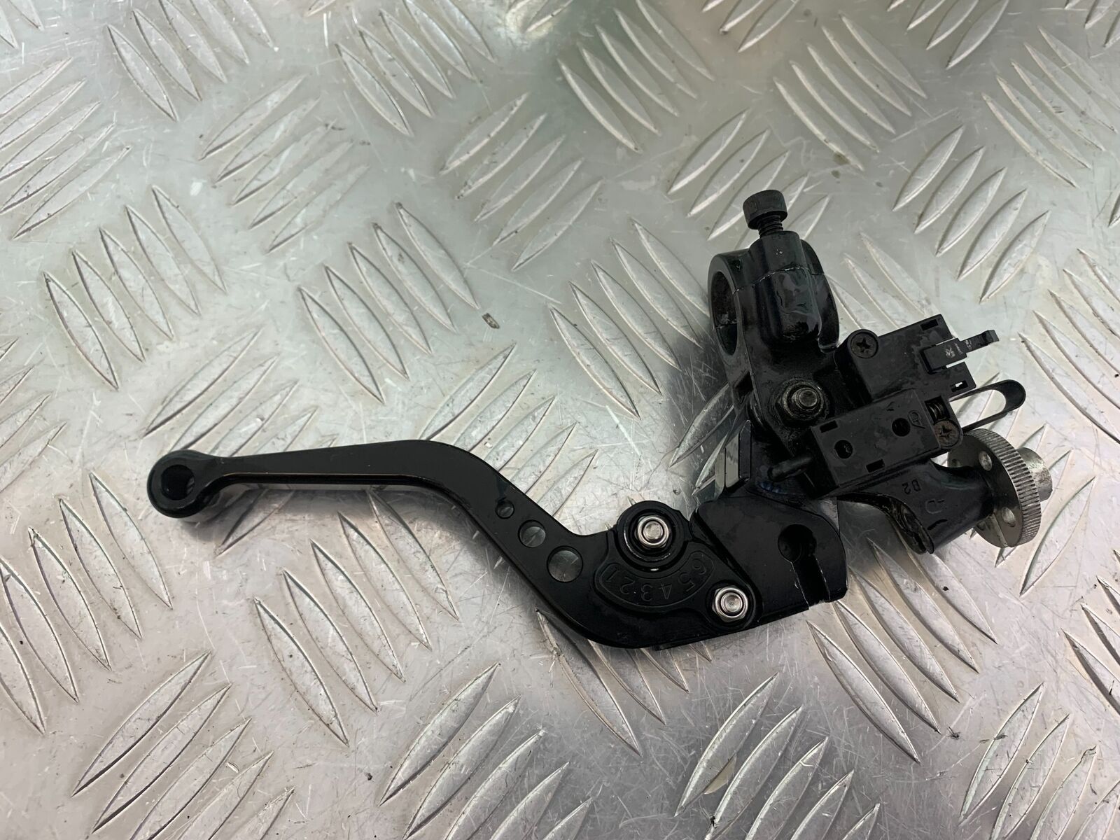 KAWASAKI ZX12R ZX12 R CLUTCH LEVER AND BRACKET YEAR 2000-01 (CMB1038)