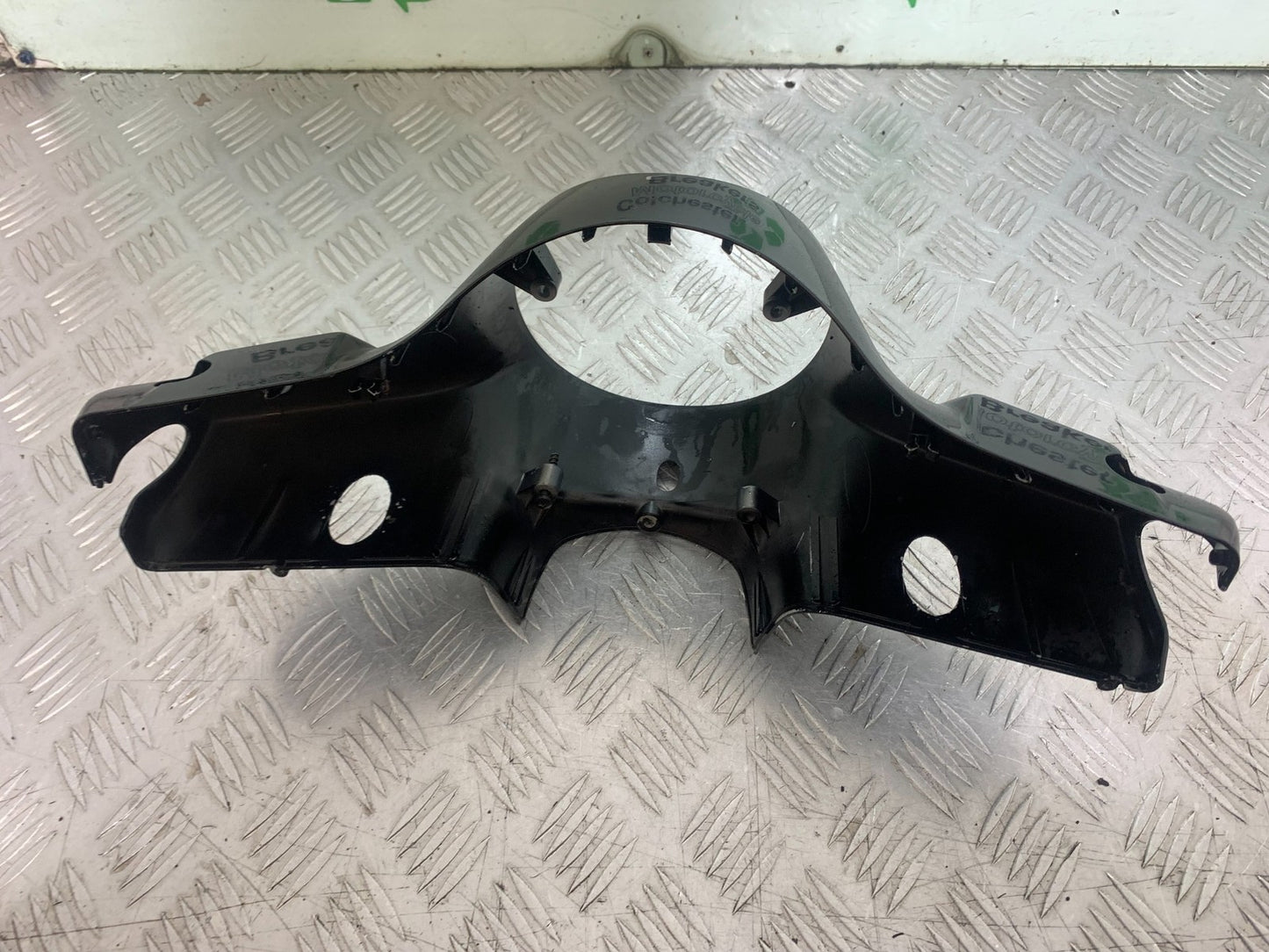 PIAGGIO VESPA GTS 125 HEADLIGHT COVER  YEAR 2009-14  (CMB1261)