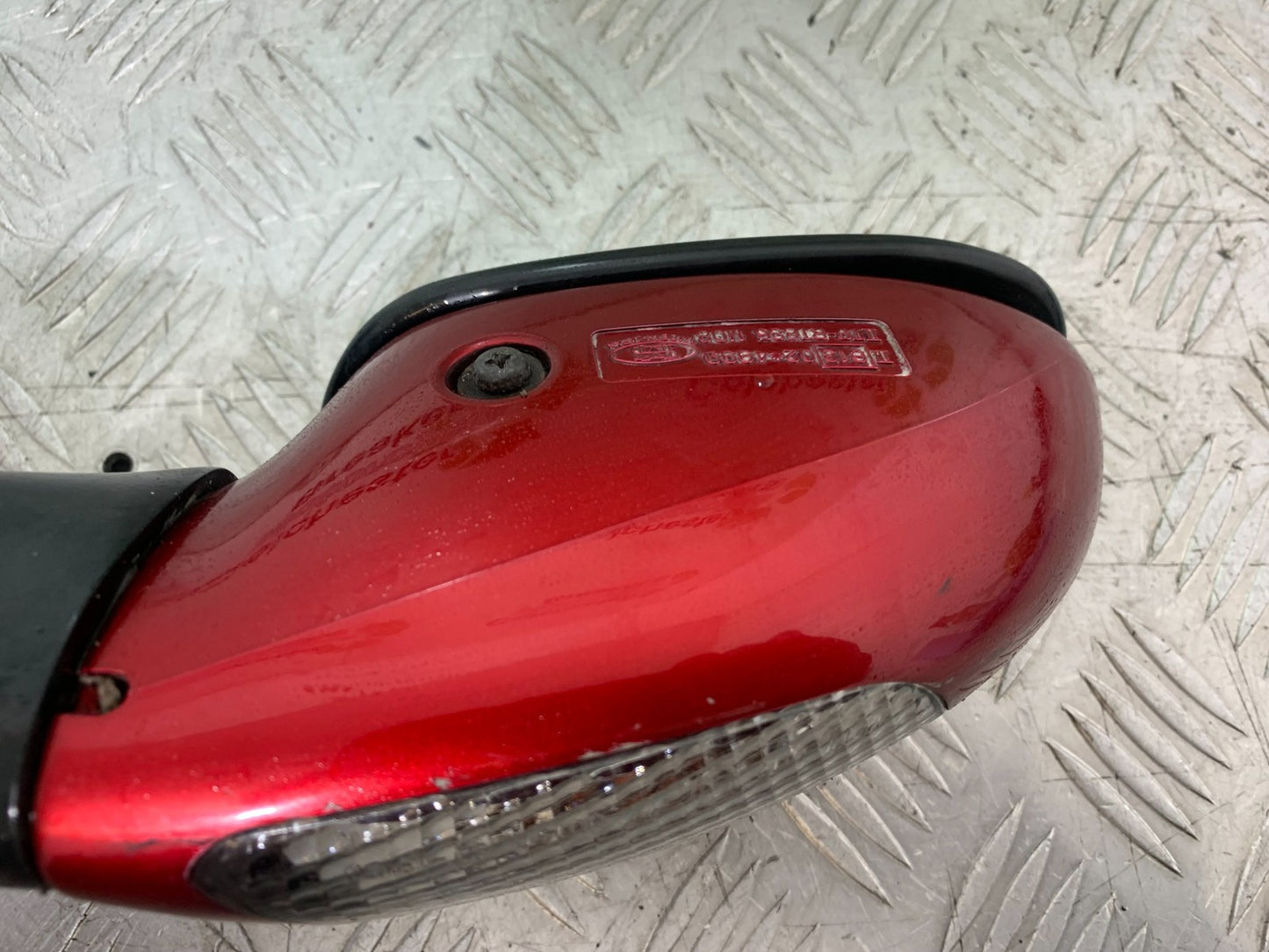 HONDA CBR1100 BLACKBIRD RIGHT MIRROR  YEAR 1999-2005 (CMB1232)