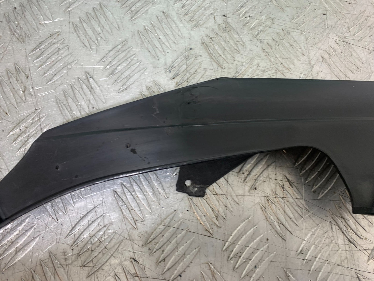 KAWASAKI ZZR1100 D CHAIN GUARD  YEAR 1993-2001 (CMB1289)