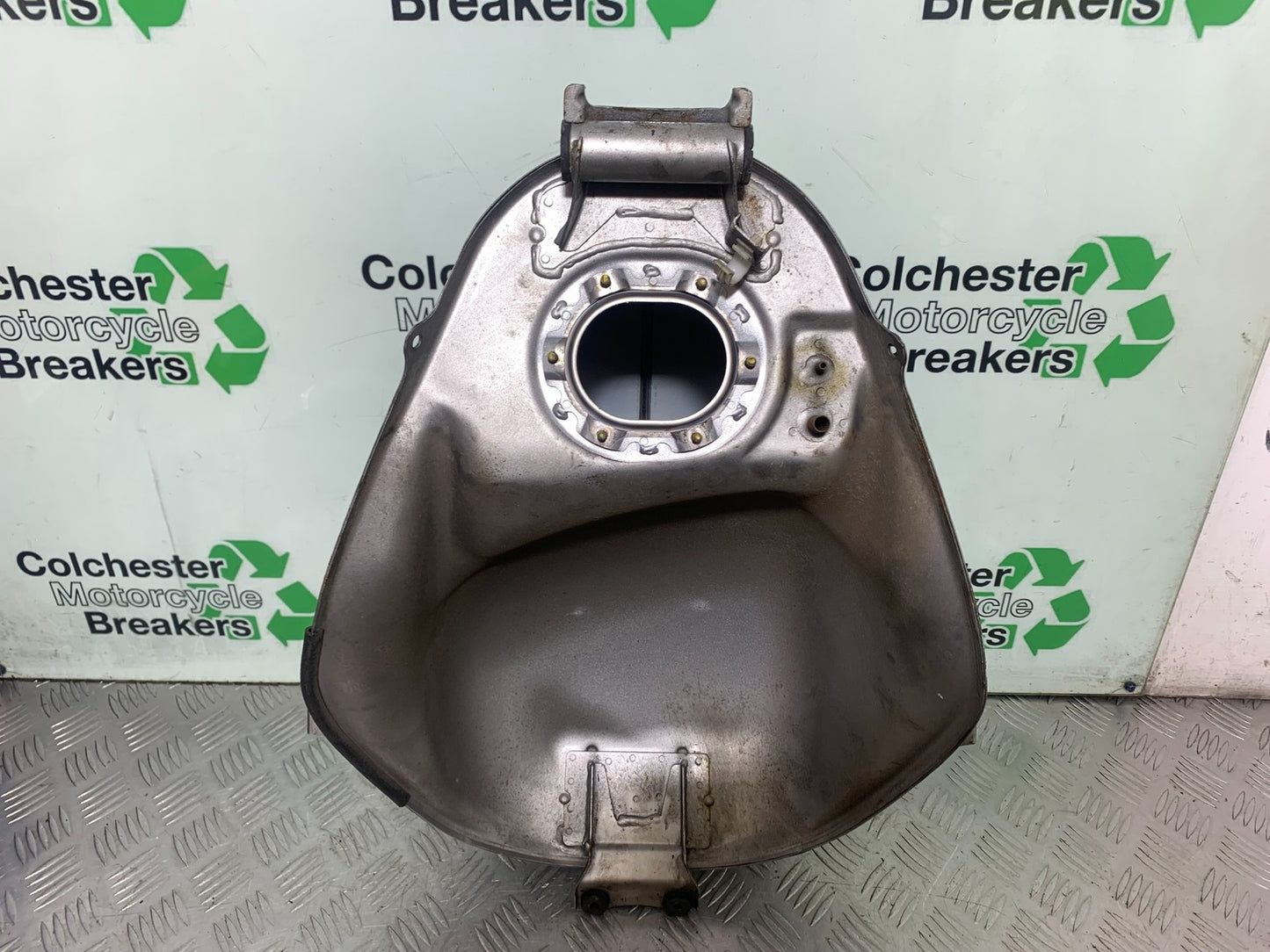 HONDA NT 700 V DEAUVILLE PETROL TANK YEAR 2006-2011 (CMB1211)