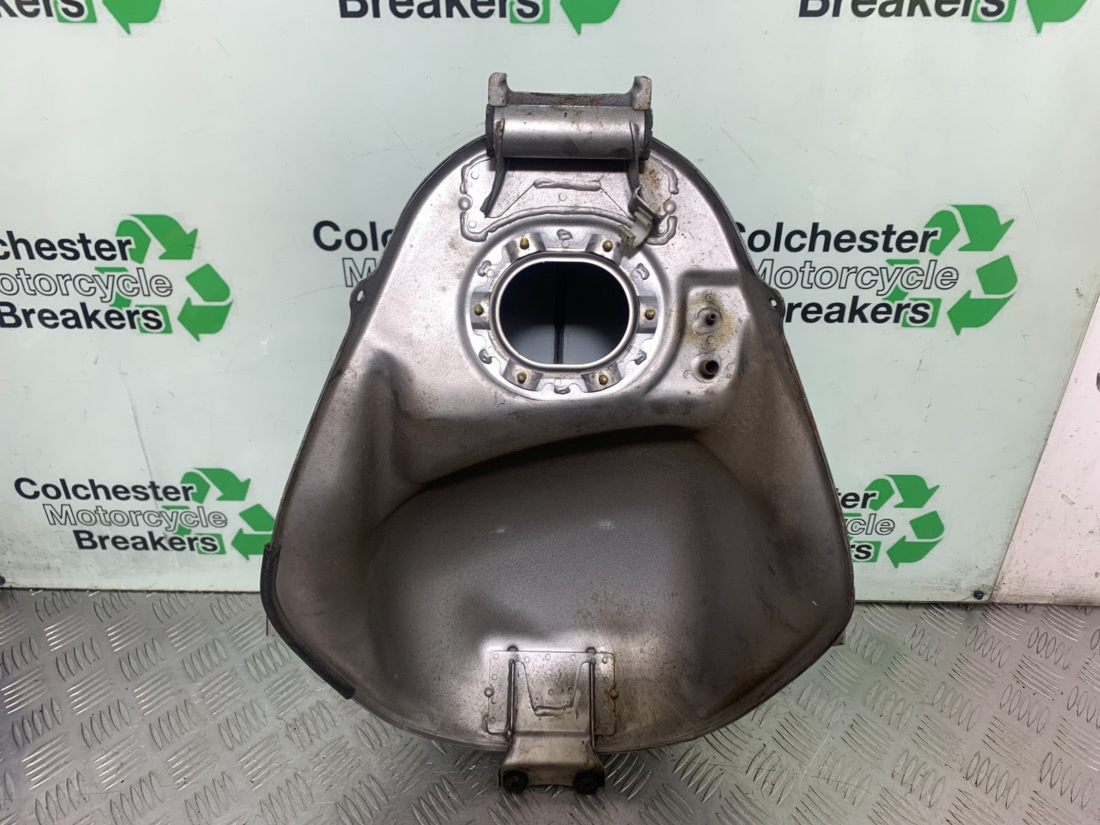 HONDA NT 700 V DEAUVILLE PETROL TANK YEAR 2006-2011 (CMB1211)