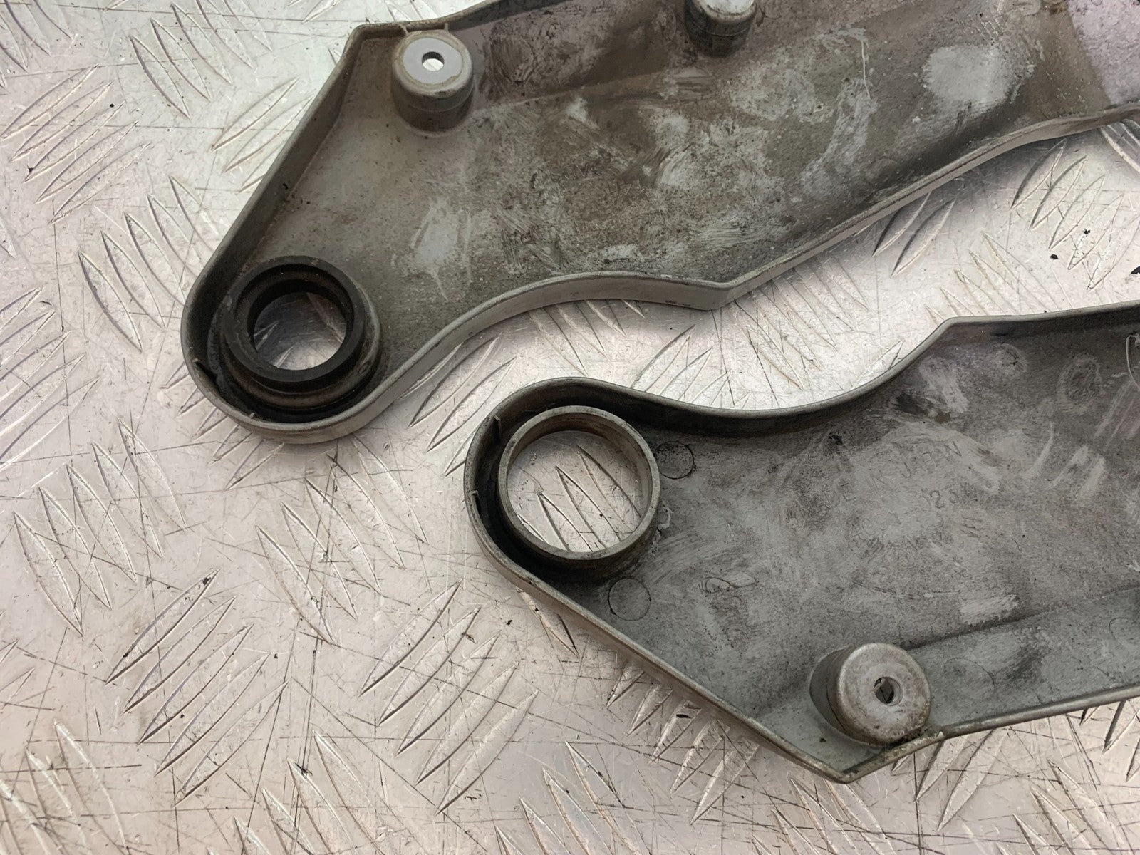 KAWASAKI Z750 Z 750 LEFT AND RIGHT FRAME COVERS  YEAR 2004-2006  (CMB1234)