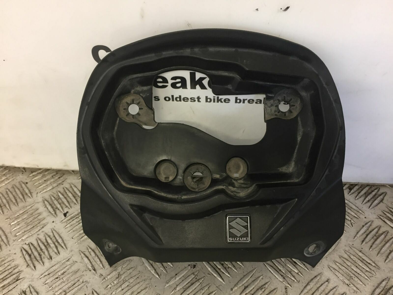SUZUKI GSX650 F GSX 650 F CLOCK INFILL PANEL   YEAR 2009