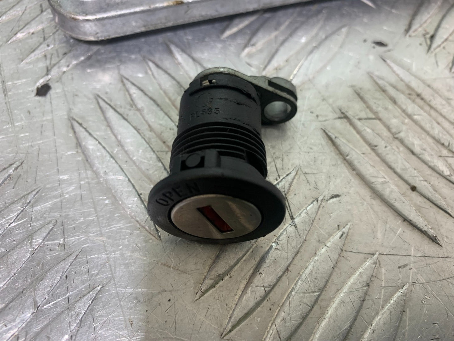 APRILIA RSV4 FACTORY ECU LOCK KEYS   YEAR 2009-2012(CMB1224)