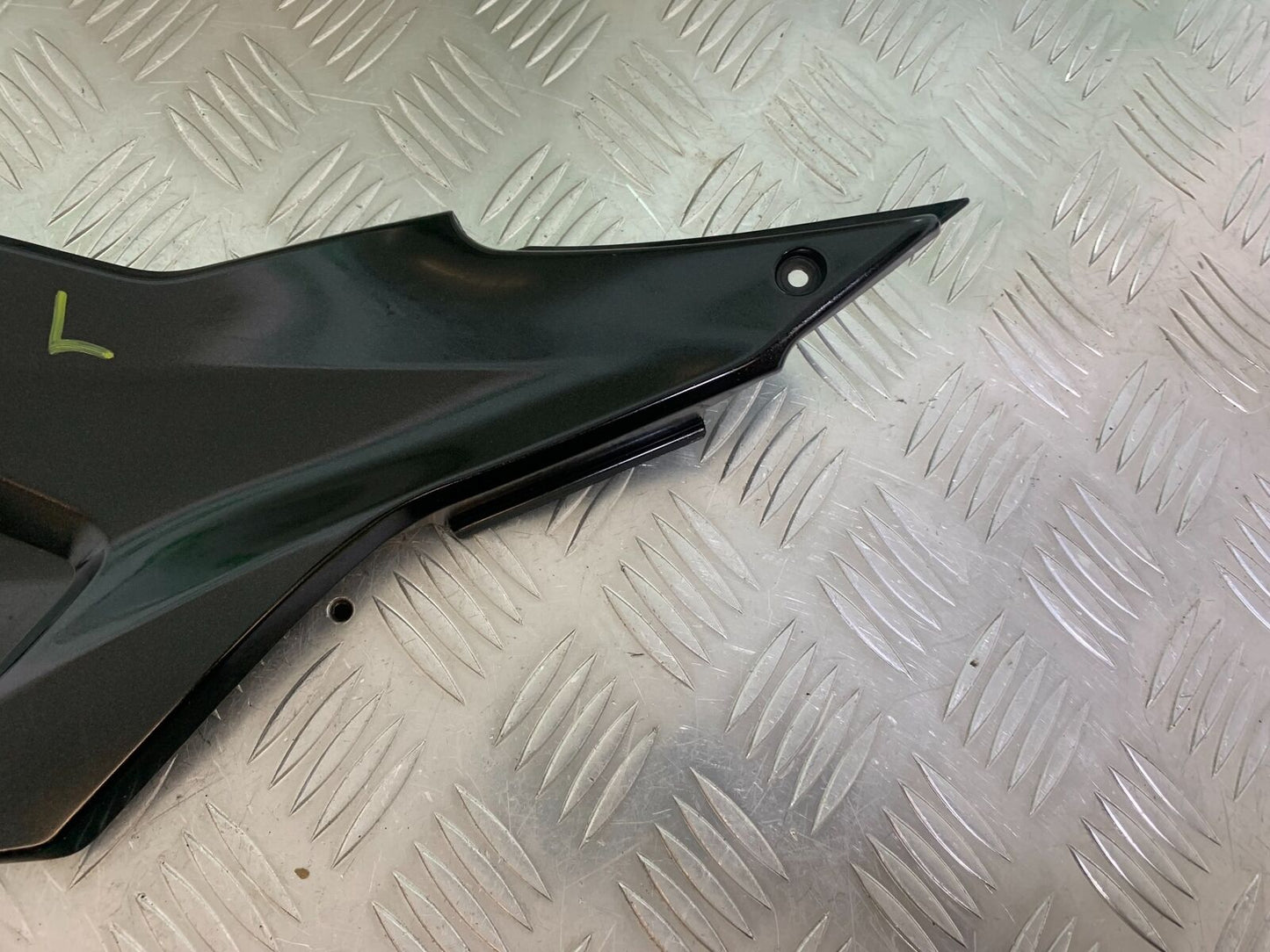 KAWASAKI NINJA 650 LEFT LOWER TANK PANEL YEAR 2017-2019 (CMB1018)