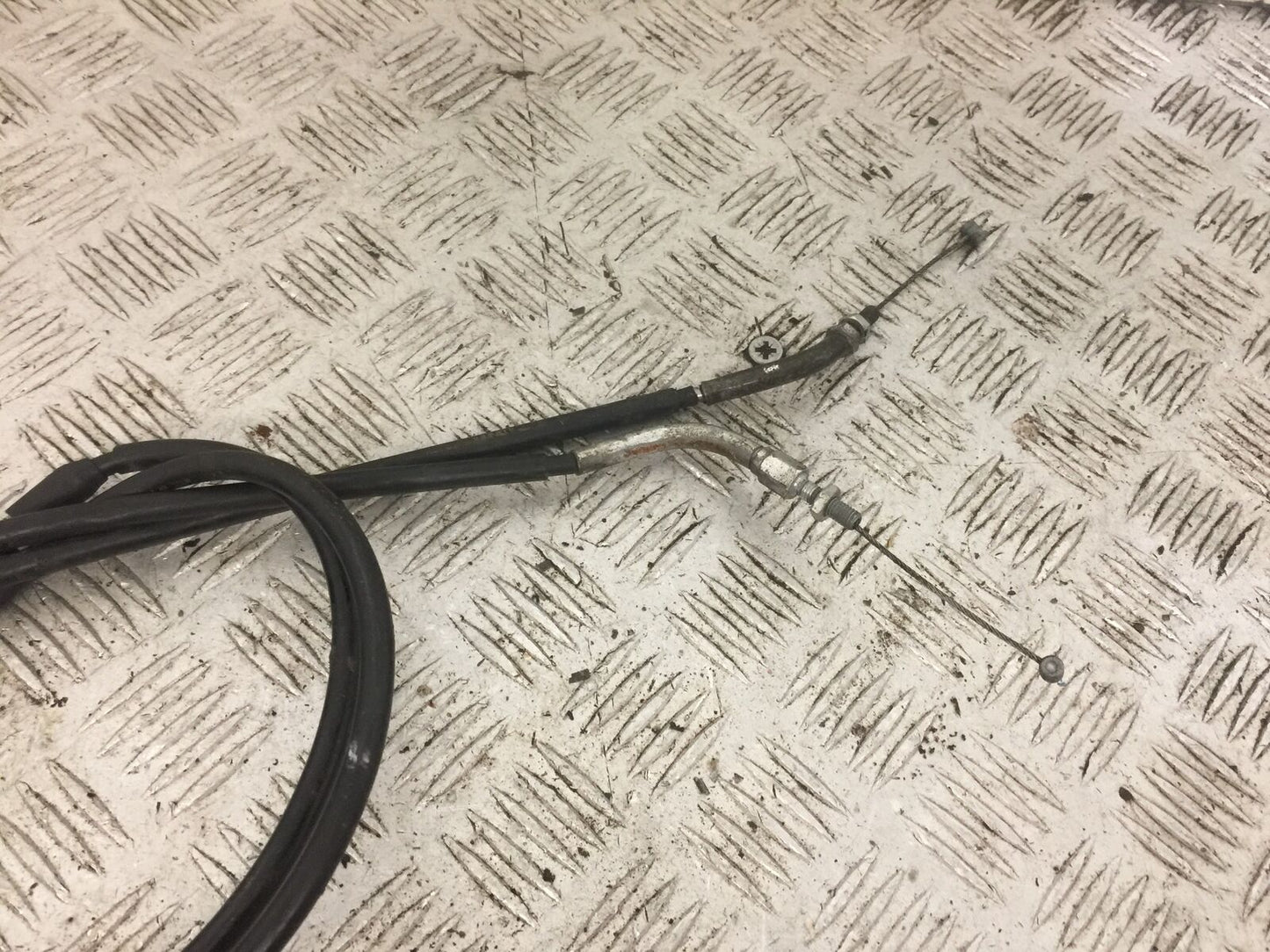 YAMAHA FJR1300 FJR 1300 THROTTLE CABLES  YEAR 2001-05 (STOCK 814)