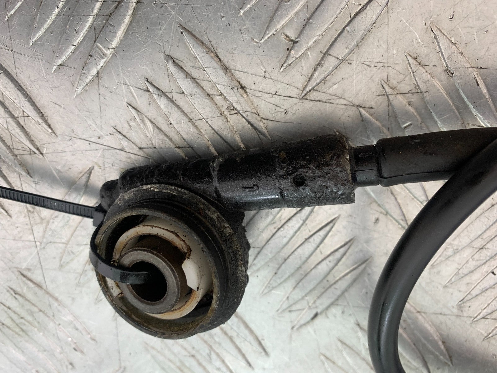 HONDA CBF125 CBF 125 SPEEDO DRIVE AND CABLE   YEAR 2009-14 (CMB1182)