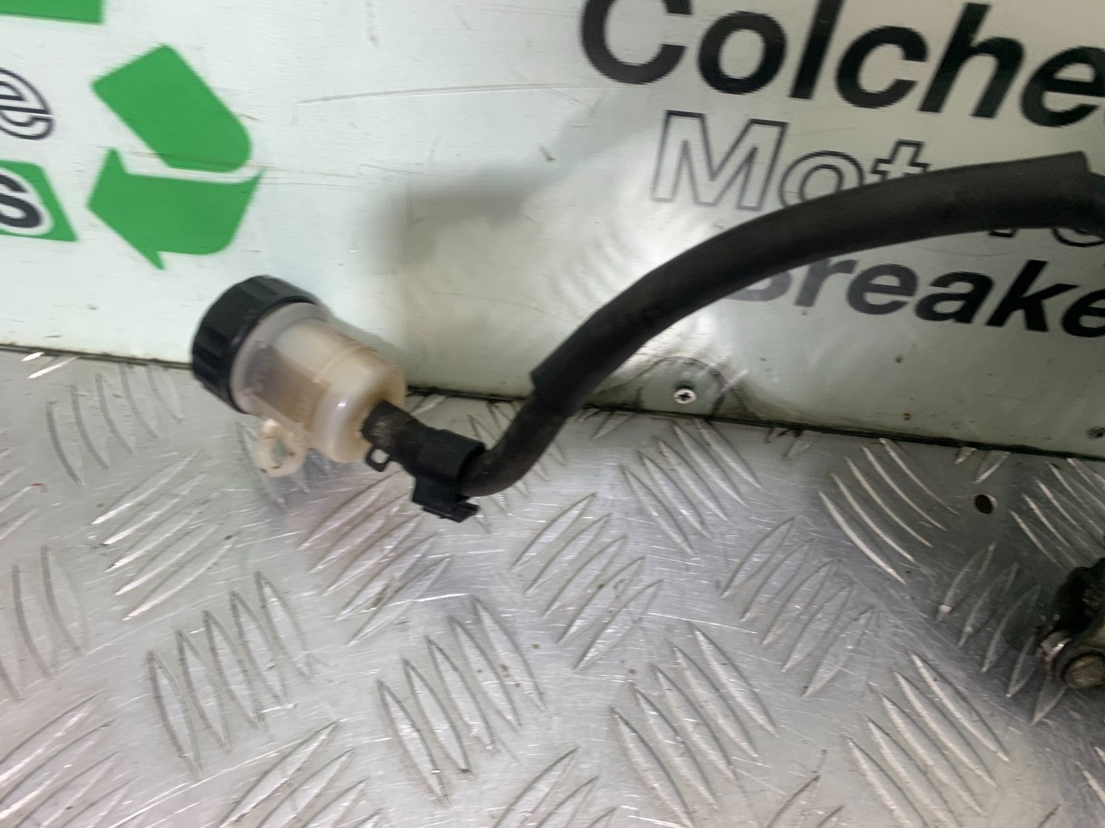 KAWASAKI Z1000 SX FRONT RIGHT HANGER YEAR 2014-16 (CMB1264)