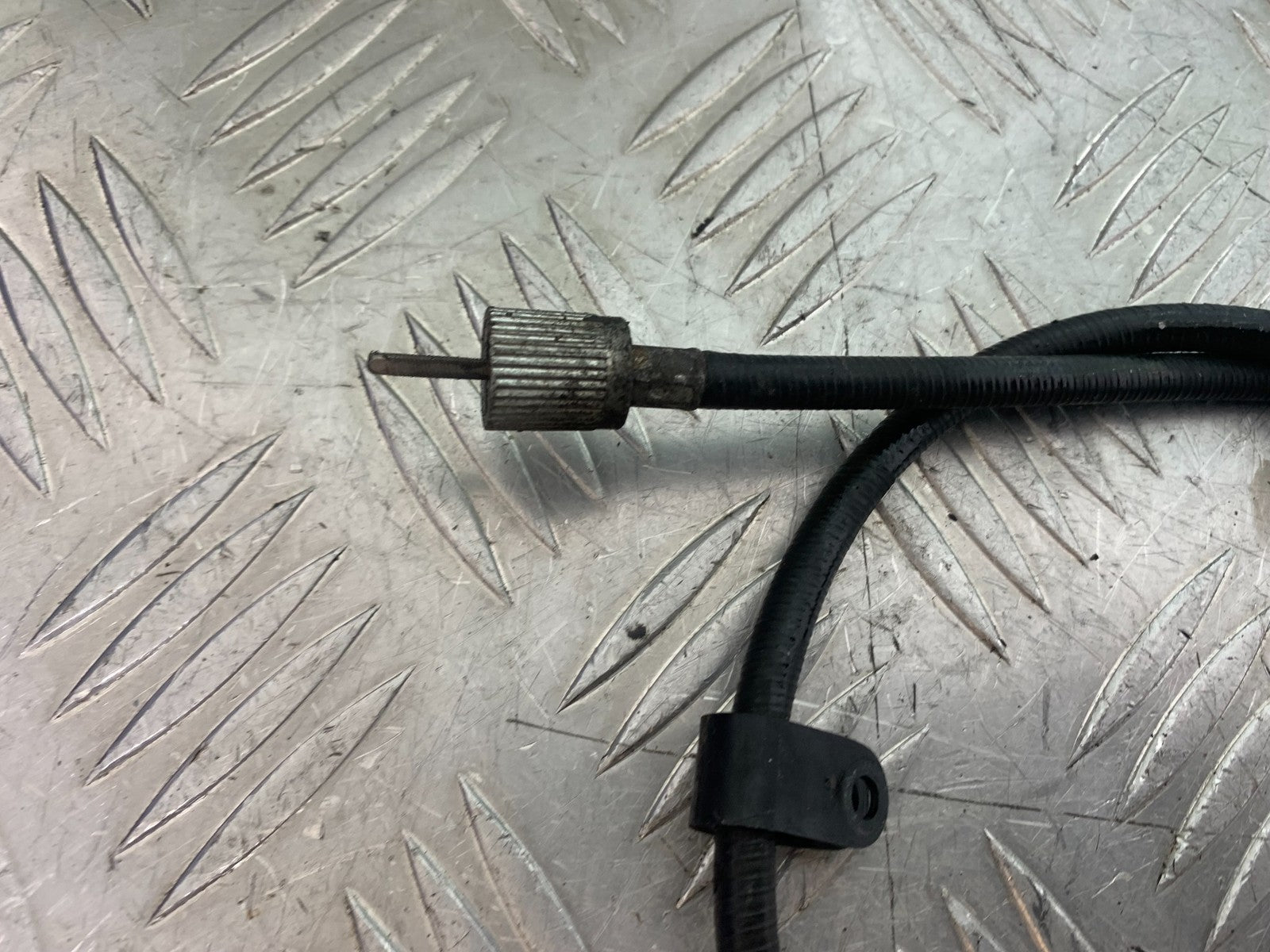 BMW R850 R R850R SPEEDO CABLE  YEAR 1994-2002 (CMB1170)