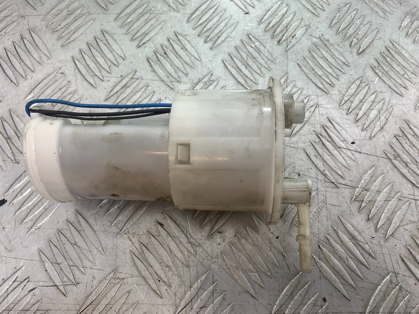 TRIUMPH TIGER 800 XRT PETROL PUMP 2018-2020 (CMB1193)