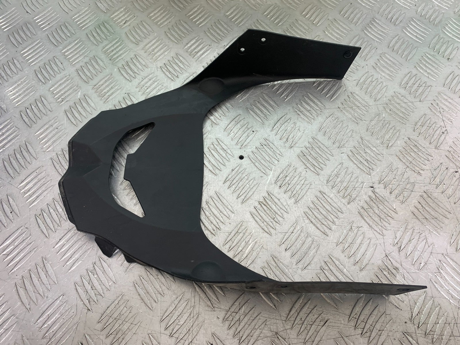 KAWASAKI Z1000 SX FAIRING V-PIECE   YEAR 2014-16 (CMB1264)