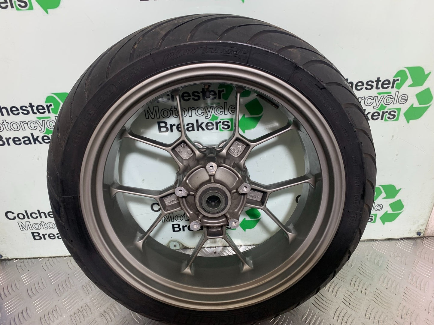 APRILIA SL750 SL 750 SHIVER REAR WHEEL  YEAR 2008-2016 (CMB1242)