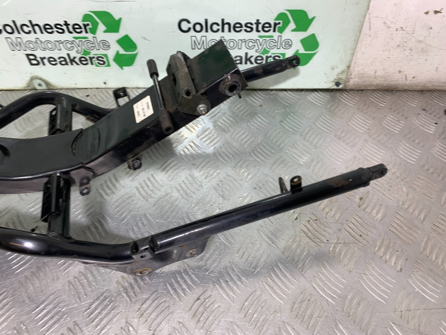 HONDA VFR800 VFR 800 V-TEC REAR SUBFRAME  YEAR 2002 -09 (CMB1296)