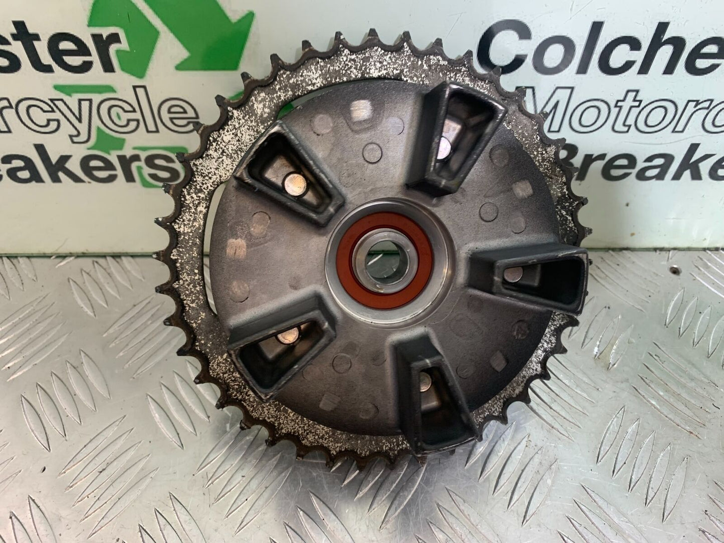 HONDA CRF1000 (DCT) AFRICA TWIN SPROCKET CARRIER  YEAR 2017 (CMB1030)